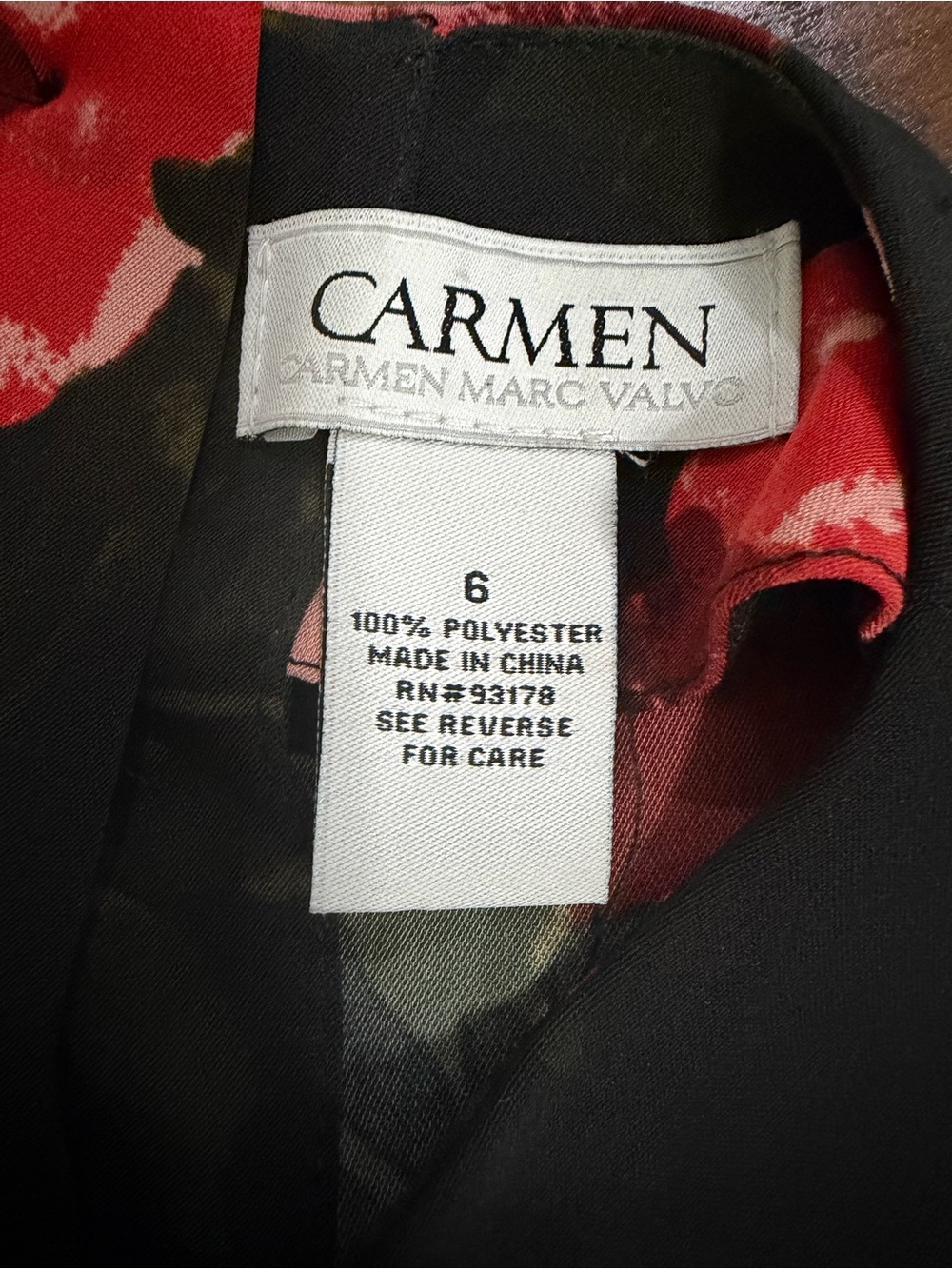 Carmen Marc Valvo Black Blouse with Red & Pink Floral Print - Picture 8 of 8